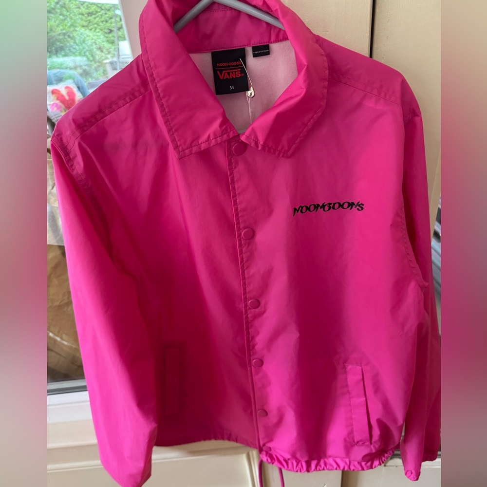 Vans x Noon Goons Stacked Coaches Jacket, Women’s Size Medium, Hot Pink